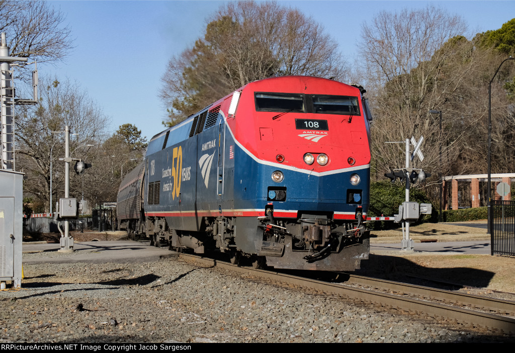 Amtrak 80